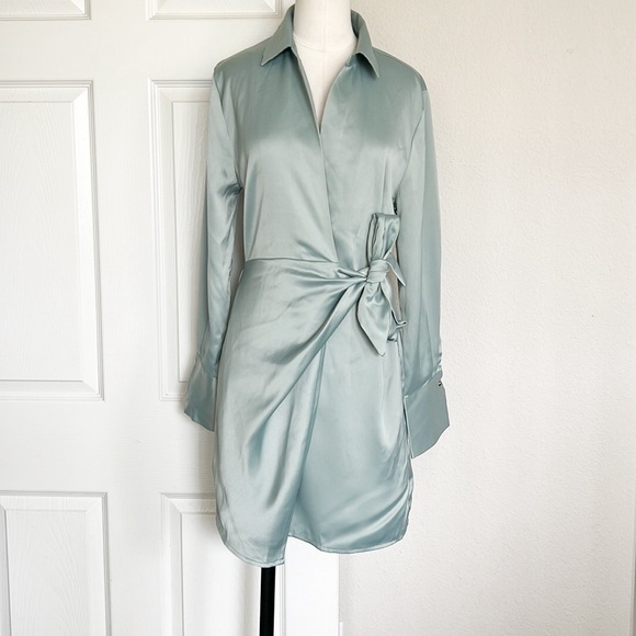 House of Harlow Milan Wrap Mini Dress - Picture 2 of 7